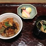 Fujiyaryokan - 鰻土鍋御飯