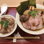 燃えよ麺助 - 特製紀州鴨そば＆炙りチャーシュー丼