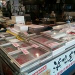 Hakodate Kaisen Ichiba - 22 店内・商品の一例