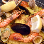 自由が丘ダイニング GARDEN - 魚介たっぷりパエリア