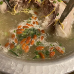 韓国食堂 入ル - 中にはもち米が詰まってます