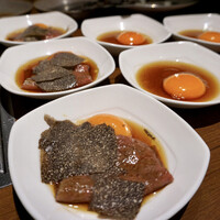 焼肉うしごろ 表参道店 - サーロインのすき焼き