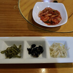 韓国料理・炭火焼肉 大使館 - 