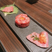 焼肉うしごろ 銀座並木通り店 - 牛刺し３種