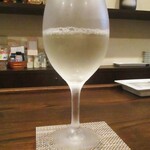 旬彩 天ぷら 心来(しんら） - 冷酒・三千盛（みちさかり） 純米大吟醸 グラス 650円：コクのある辛口の美味しい冷酒です。 日本酒度 +12、アルコール分 15～16度。　　　　　2020.12.12