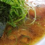 ラーメン巌哲 - 肉醤油（鴨出汁）