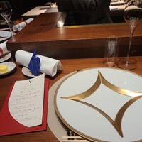 スガラボヴィー - 