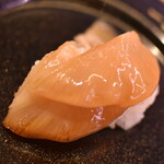 Sushi Ro - 気仙沼産フカヒレのにぎり（３００円＋税）２０２０年１２月