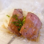 夢酒粋亭 - 熊本県産赤牛のおつまみローストビーフ