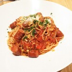 ボーノ - お馴染み  チョリソーのトマトソースパスタ