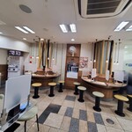 名代 富士そば - 店内