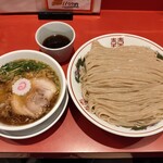 カドヤ食堂 - つけそば特盛(1510円)