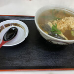 富士 - 天ぷらそば（エビ一匹）