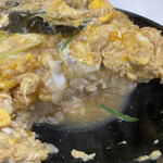 富士 - 天玉丼の断面
      つゆだくです