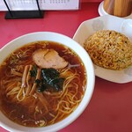 Sennaritei - 半チャンラーメン 1050円