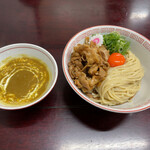 元祖 肉玉そば 越智 - 12月限定ラーメン
            カレー肉玉つけ麺
            肉増し