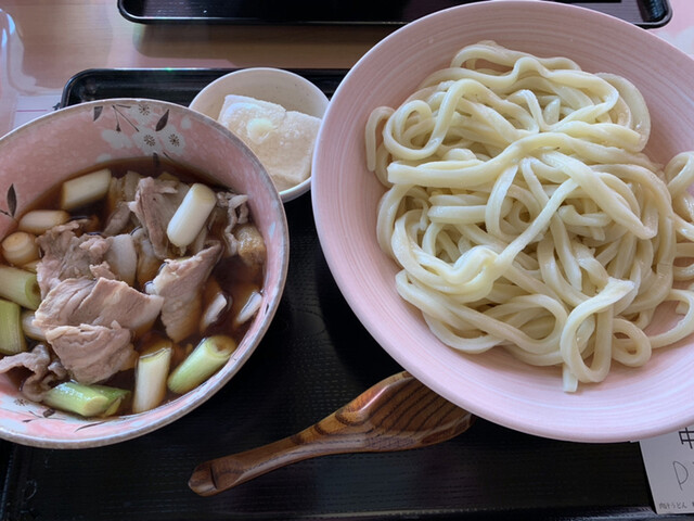 肉汁うどん中盛り コシの強い武蔵野うどんを肉汁で頂く 完成度高いです 950円 By Nori4649 肉汁うどん 桜 さいたま新都心 うどん 食べログ 肉汁うどん中盛り コシの強い武蔵野うどんを肉汁で頂く 完成度高いです 950円 By Nori4649 肉汁うどん 桜 さいたま新都心 うどん 食べログ