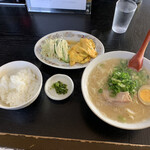 長浜ラーメンとん吉 - らーめん定食♪