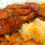 中華料理 鳳凰 - ご覧ください。この照り。トマトケチャップの赤が分かりますよね。