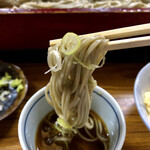 Essaan Suzakaya Soba - 新潟ではサバ節出汁ツユですが関東圏に合わせて鰹出汁を入れているとの事です