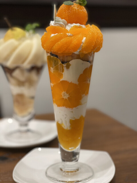 観音山フルーツパーラー 京都店 四条 京都市営 フルーツパーラー 食べログ