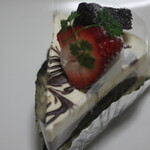 イチゴ屋けんちゃん&モントロー - ホワイトショコラ