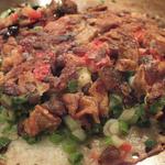 おうさか苑 - 油かすを加えて焼きあがった「ねぎ焼き」：コク豊かな牛脂がガツーンと旨く、カリッカリの食感♪