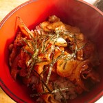 コンビニ&ランチ マスコ - 豚丼ミニ。 280円。
