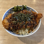 ぼんてん漁港 苦竹 - たれカツ丼　750円税込