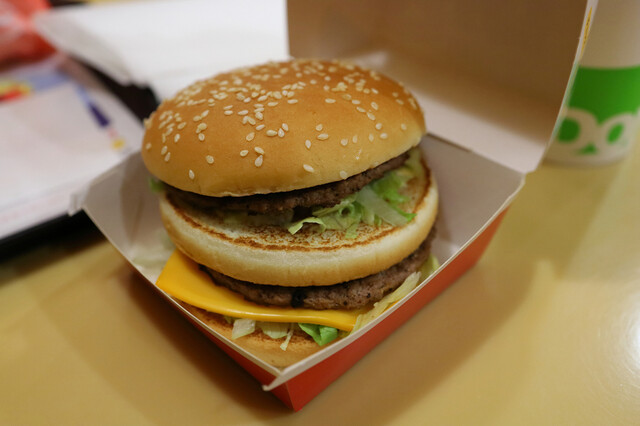 マクドナルド 秋田仁井田店 羽後牛島 ハンバーガー 食べログ