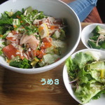 Cafe couwa - サーモンとアボガドのサラダ丼