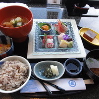 加賀屋 京都店 - お刺し身御膳
