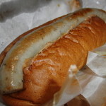 エッセンサッポロ - ジャーマンドック（歯ごたえのあるパンです）