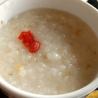 謝朋殿 幕張店 - おかゆ（近影）