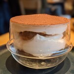 72°ジューサリー + カフェ バイ デイヴィッドマイヤーズ - 