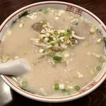 龍華餃子 - ラーメン(税込300円)