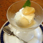 桃のシャーベット