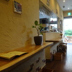 ドットリーノ ピッツェリア ストゥッツィケリア - 店内