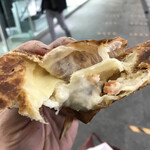 十勝あんこのサザエ - 割ってみた