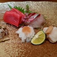 すし乾山 大阪北新地店 - お刺身