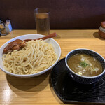 五味五香 - 料理写真:つつけ麺大盛り