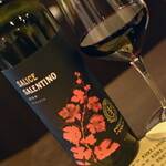 ワインバー バッカス - サリーチェ・サレンティーノ・ロッソ・リゼルヴァ・ポッジョ・レ・ヴォルピ（価格失念）２０２０年１２月