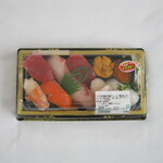 サミットストア - 料理写真:「ご馳走にぎり」です。2020/12