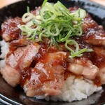 Kaisen Ryouri Ebisu - 淡路牛ロースのステーキ丼