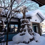 おかだ紅雪庭 - 外観②
