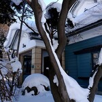 おかだ紅雪庭 - 外観①