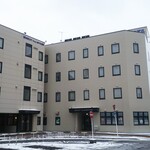 本荘ステーションホテル - 外観（正面=本館・左=別館）