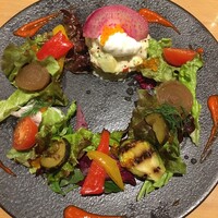 Tsuchi 農園野菜とチーズ料理 - 