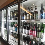 酒正 土井商店 - 冷蔵庫にはたくさんの種類の一升瓶♡