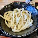 Kodawari Menya - これにだし醤油をかける
      …いたってシンプルな食べ方^ ^
